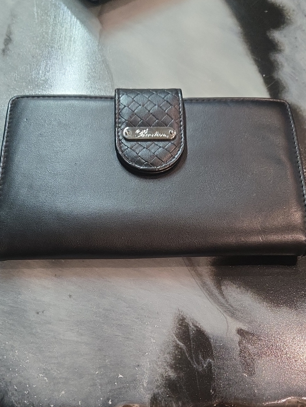 Buxton Black Women’s Wallet - Stylish Black Leather Organizer